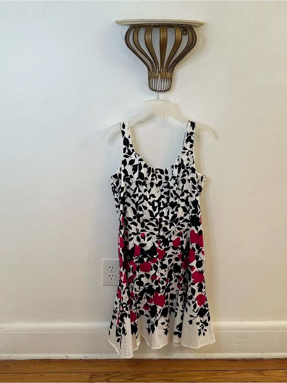 Nine West chic sleeveless